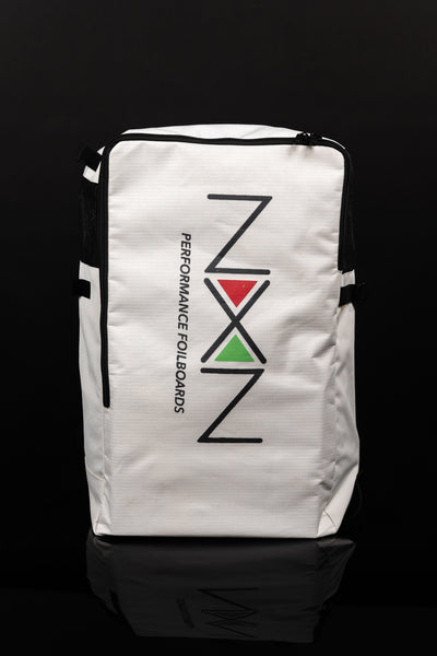 Front view Nexen Wing Bag white 4 5 6 meters nexen logo